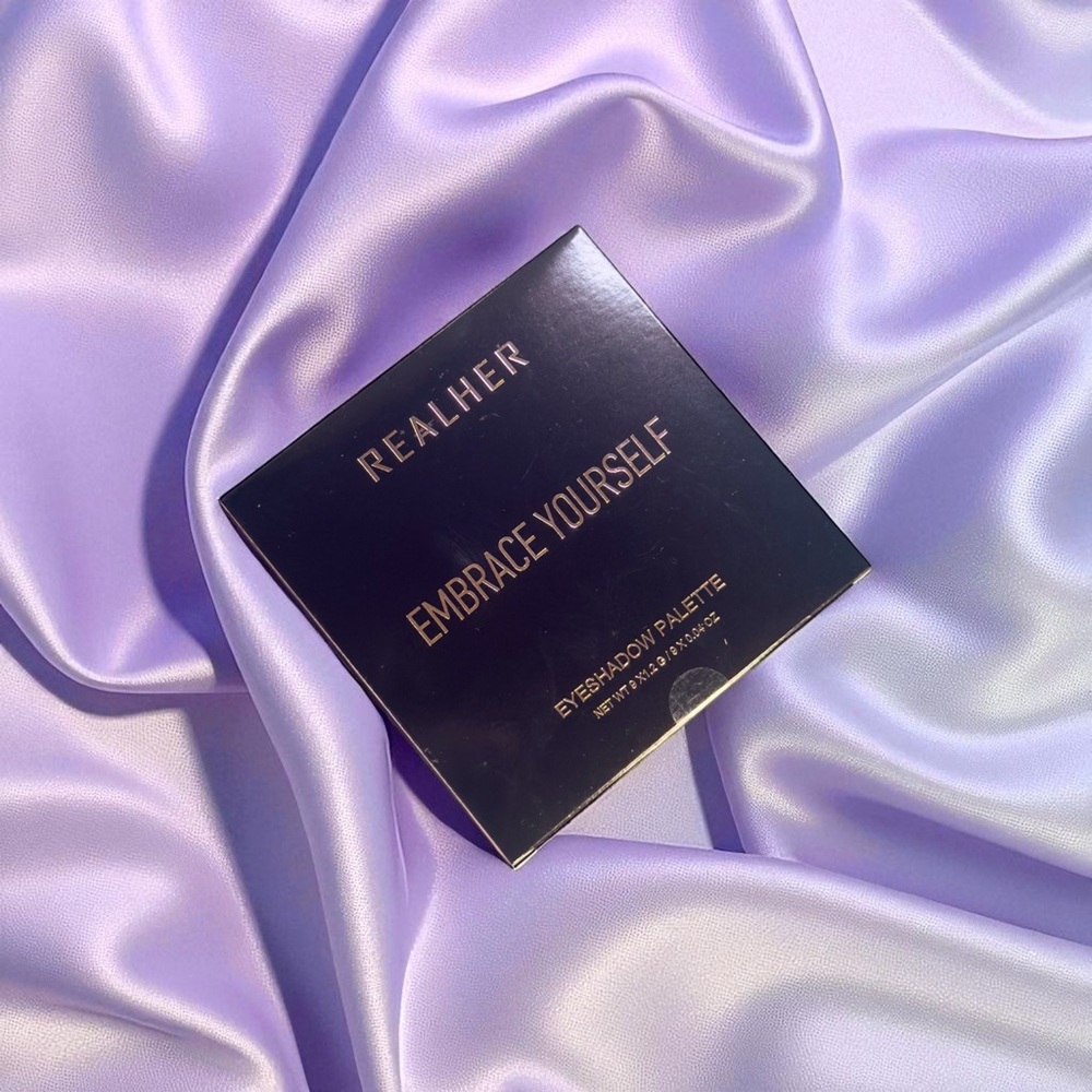 BRAND NEW - RealHer Embrace Yourself Eyeshadow Palette